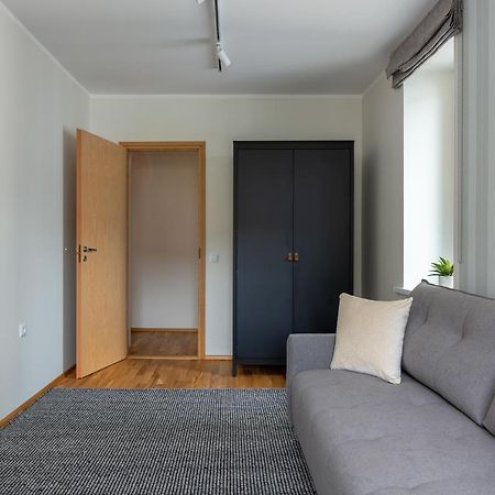 Old Town Luxury Penthouse Apartment With Emajogi View Tartu Esterno foto