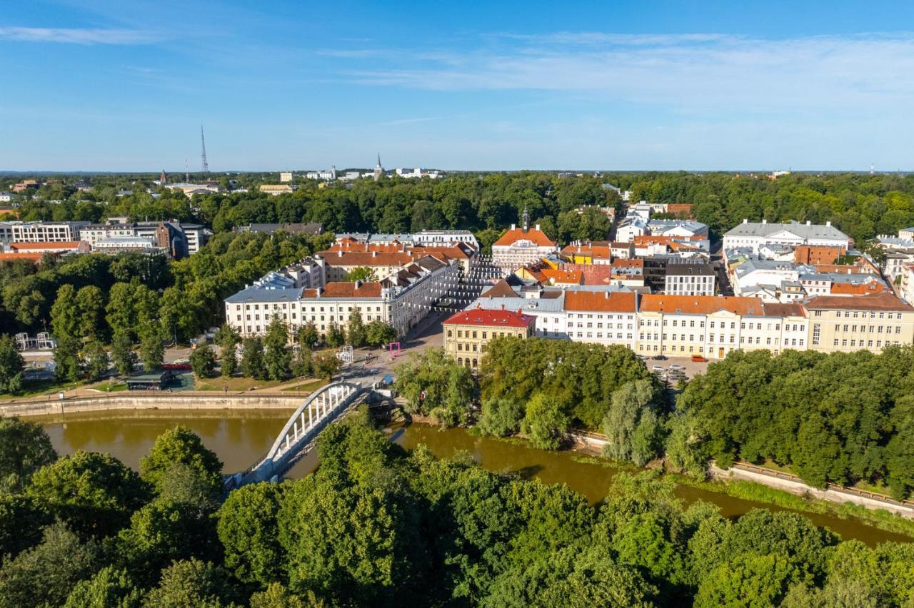 Old Town Luxury Penthouse Apartment With Emajogi View Tartu Esterno foto