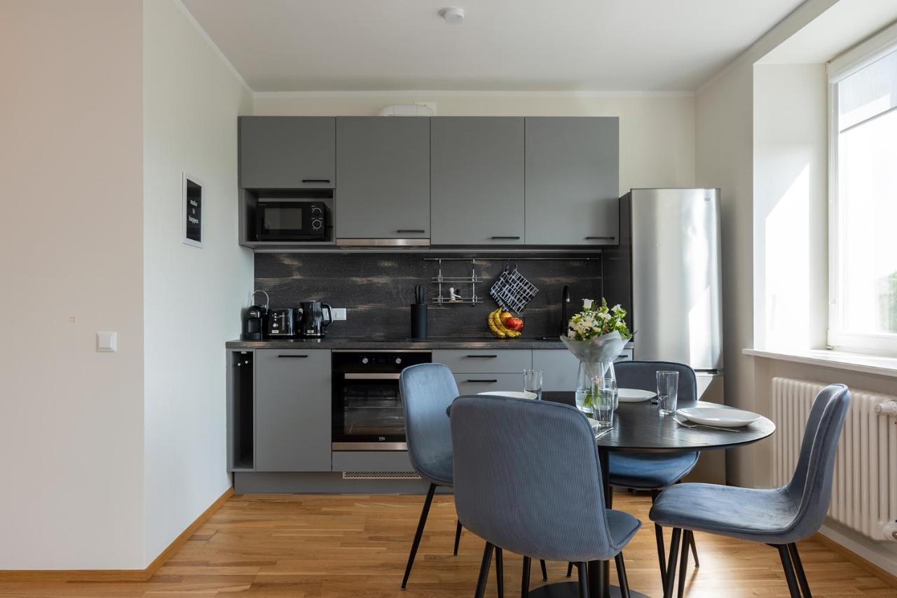 Old Town Luxury Penthouse Apartment With Emajogi View Tartu Esterno foto